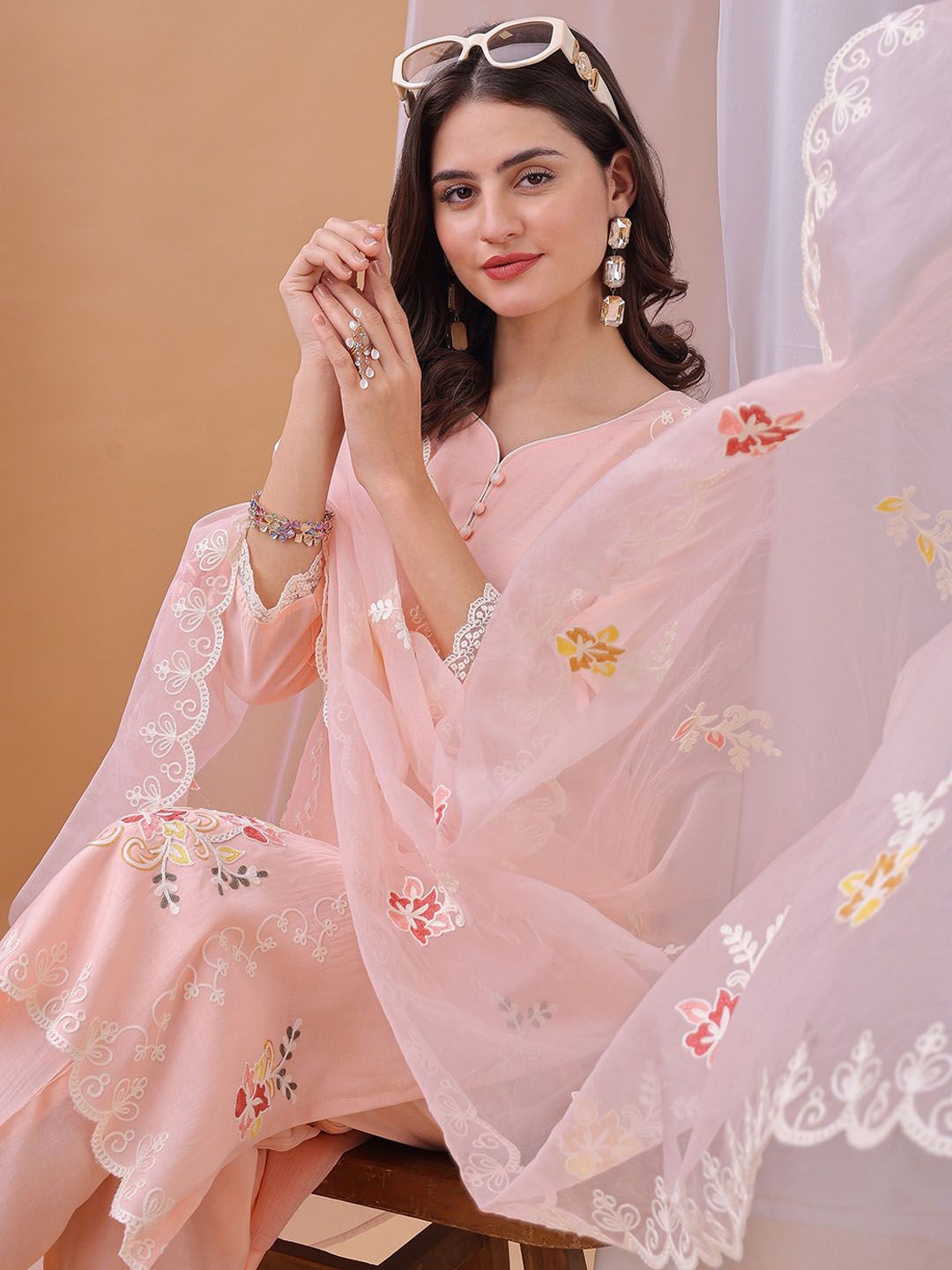 Label Khoj Women's Pink Silk Blend Thread Work Kurta with Pant and Pink Dupatta