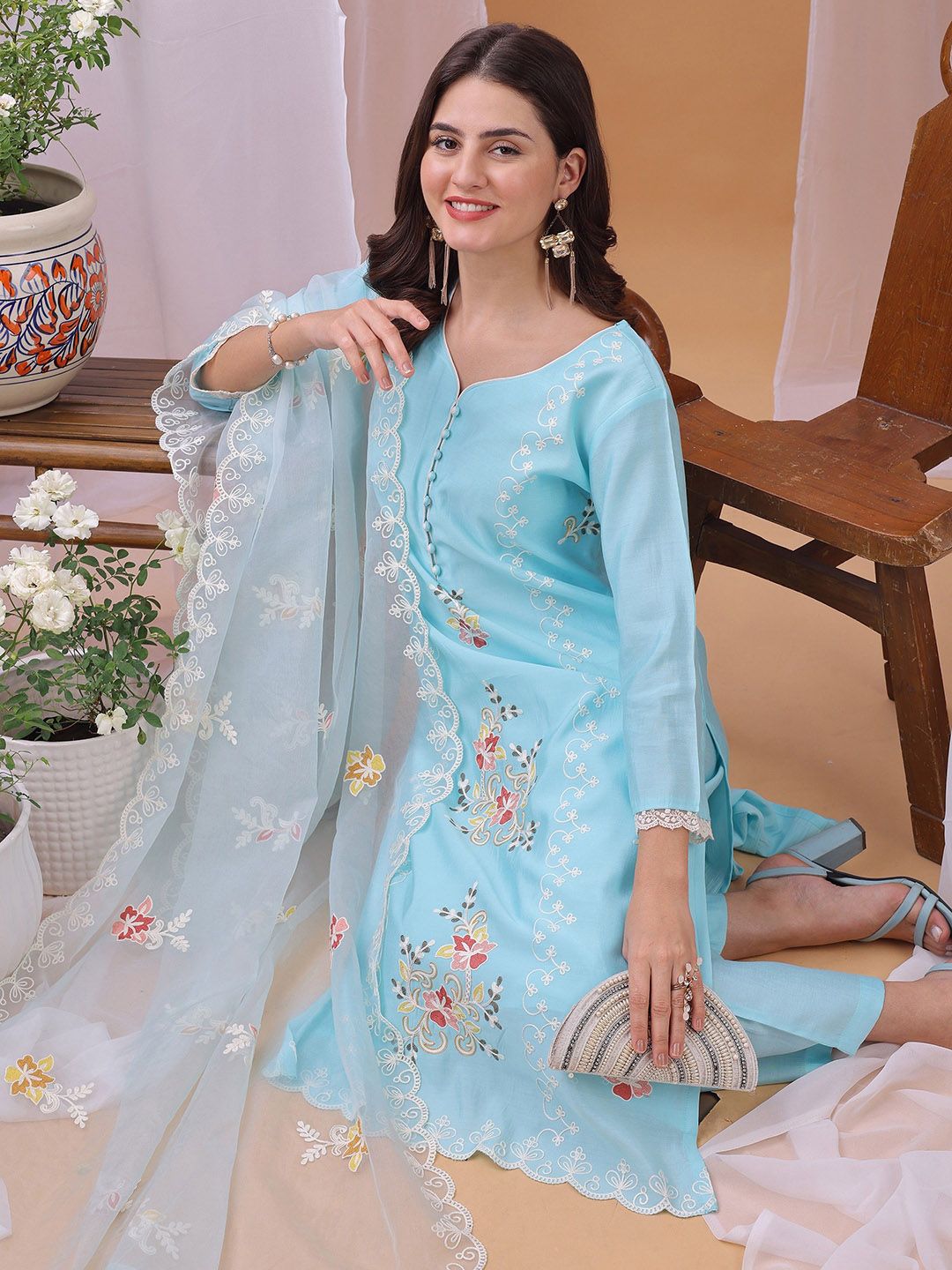 Label Khoj Women's Sky Blue Silk Blend Thread Work Kurta with Pant and Sky Blue Dupatta
