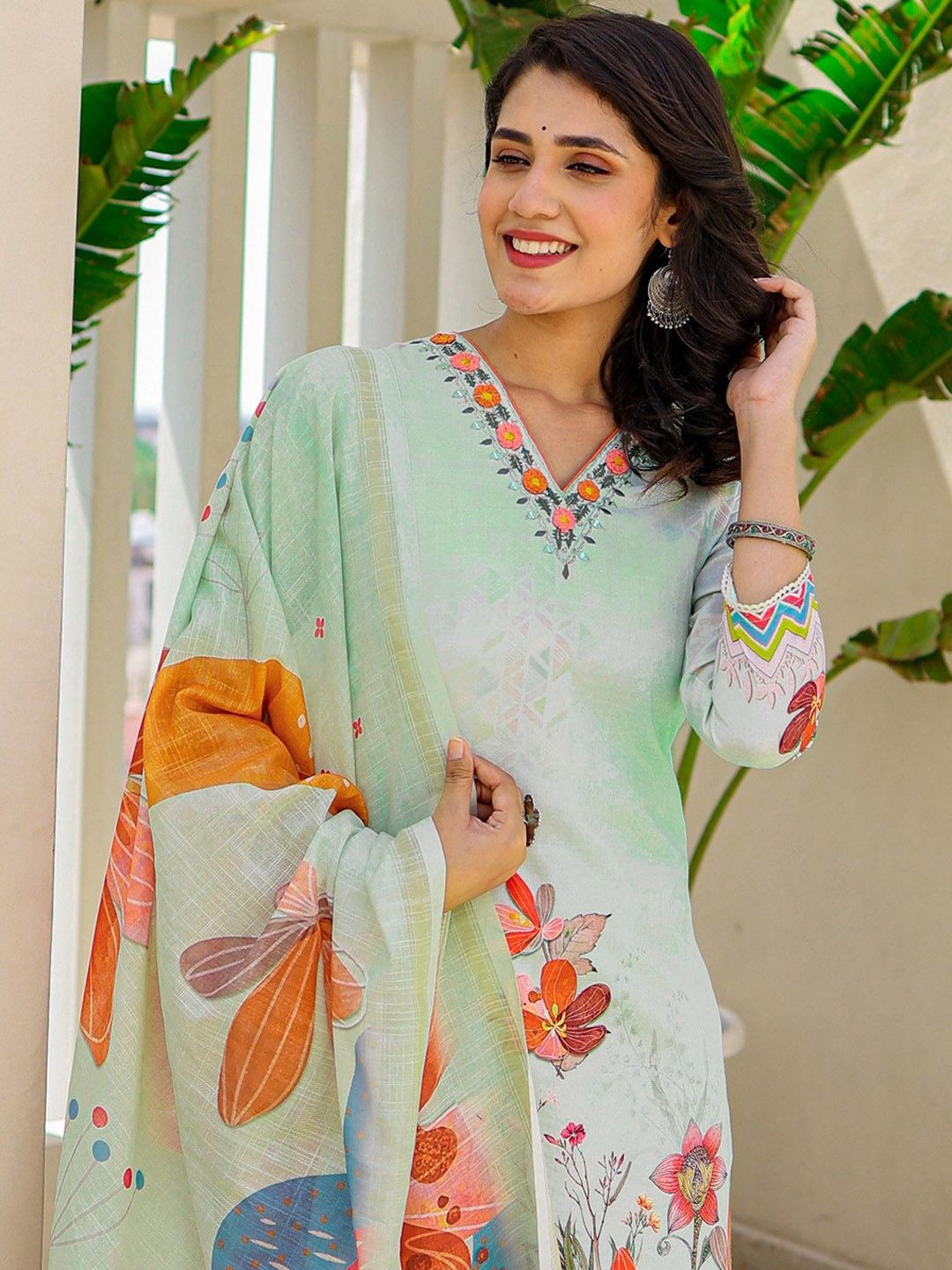 Label Khoj Women Lilen Print Kurta, Trouser And Dupptta Set Linen Green Color