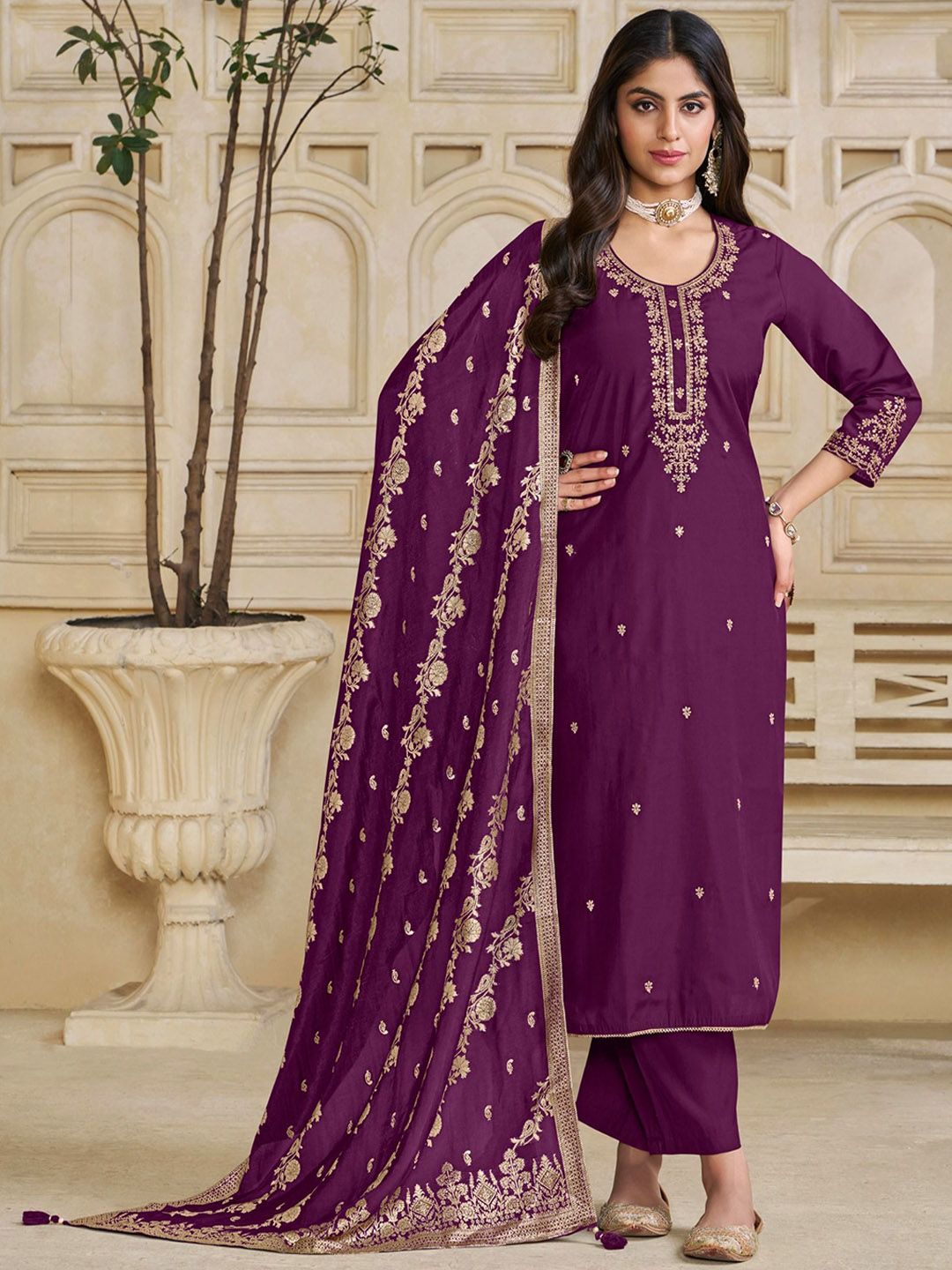 Label Khoj Women Roman Silk Embroidery  Work Voilet Color Kurta & Bottom With Dupatta  Set
