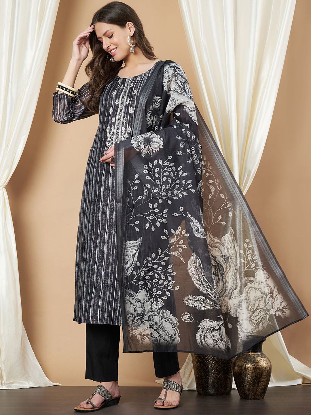 Label Khoj Women's Black Chanderi Embroidered Kurta with Pant and Black Dupatta