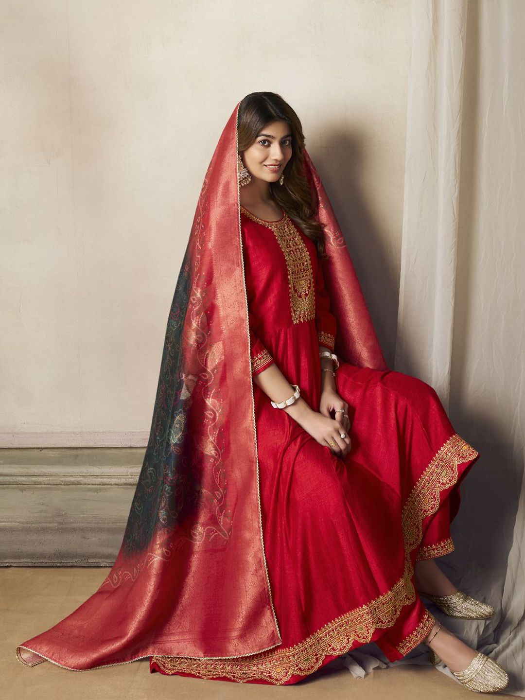 Label khoj Beautiful Anarkali kurta With Pant and Dupatta Set red Color