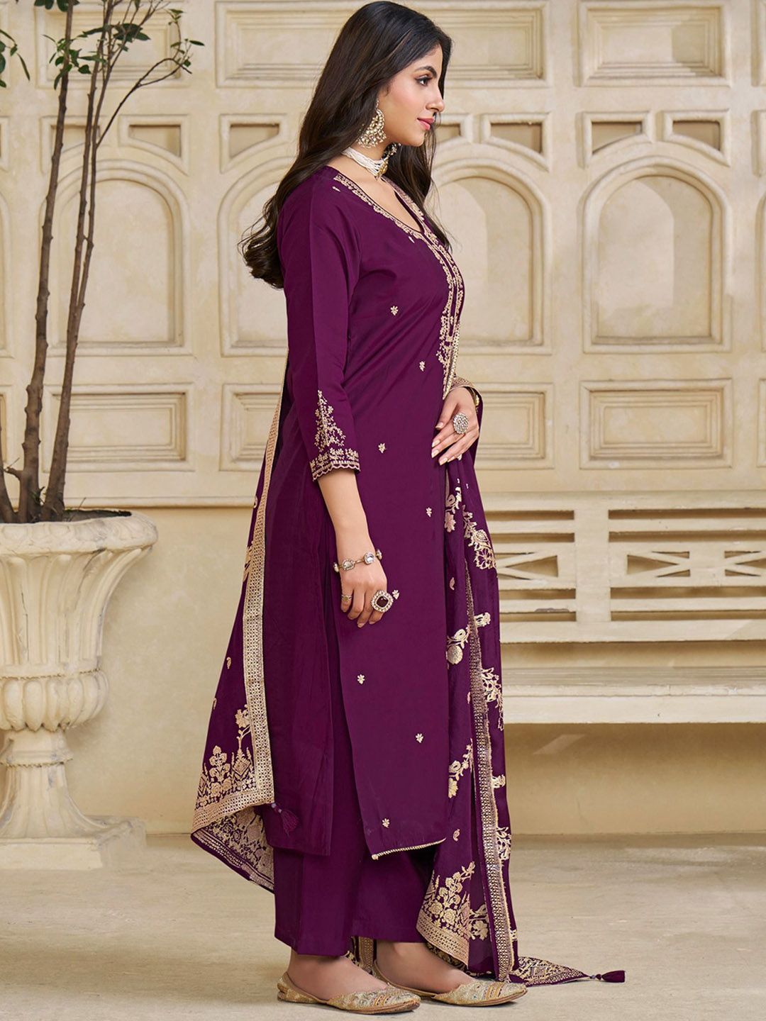 Label Khoj Women Roman Silk Embroidery  Work Voilet Color Kurta & Bottom With Dupatta  Set