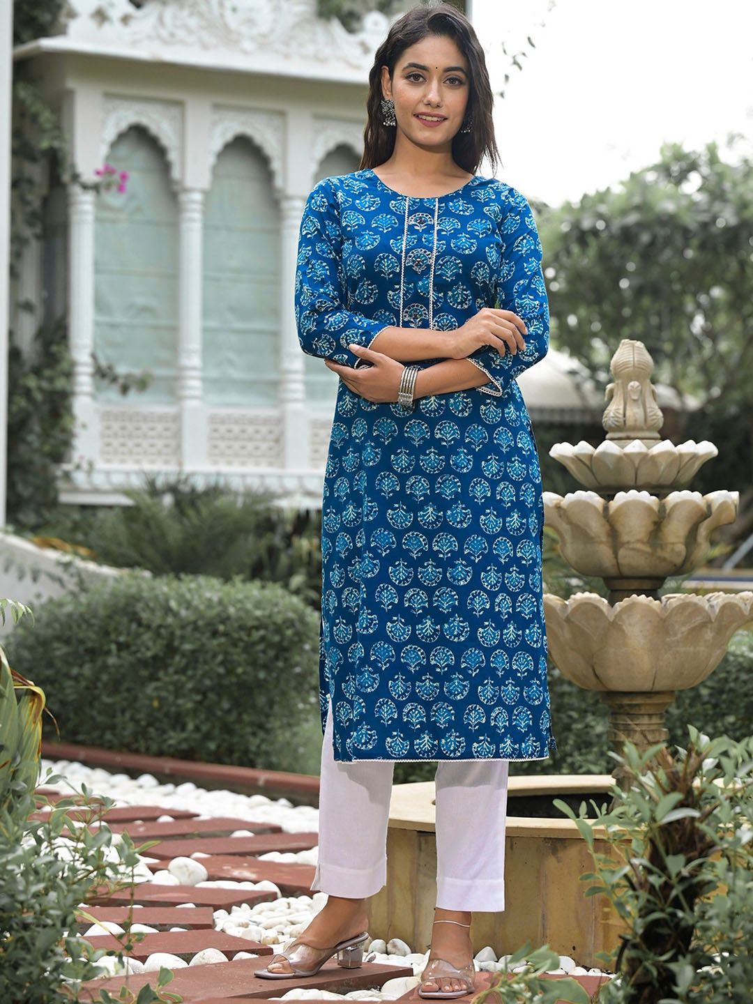 Label Khoj Women  Cotton  Printed Blue Color Kurta For Women